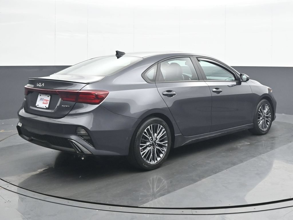 Used 2023 Kia Forte GT-Line w/ GT-Line Premium Package FWD image 6