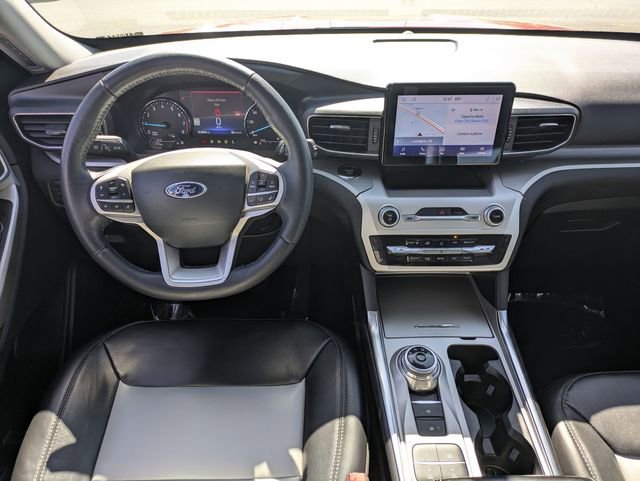 Used 2022 Ford Explorer XLT w/ Equipment Group 202A image 33