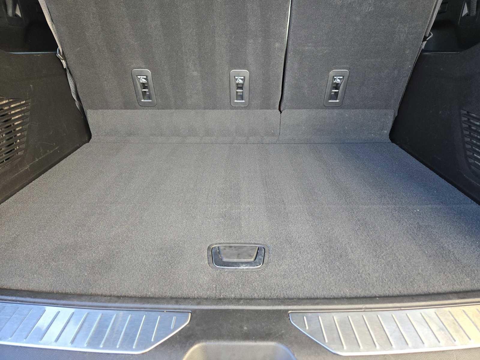 Certified 2023 GMC Yukon XL Denali Ultimate image 32