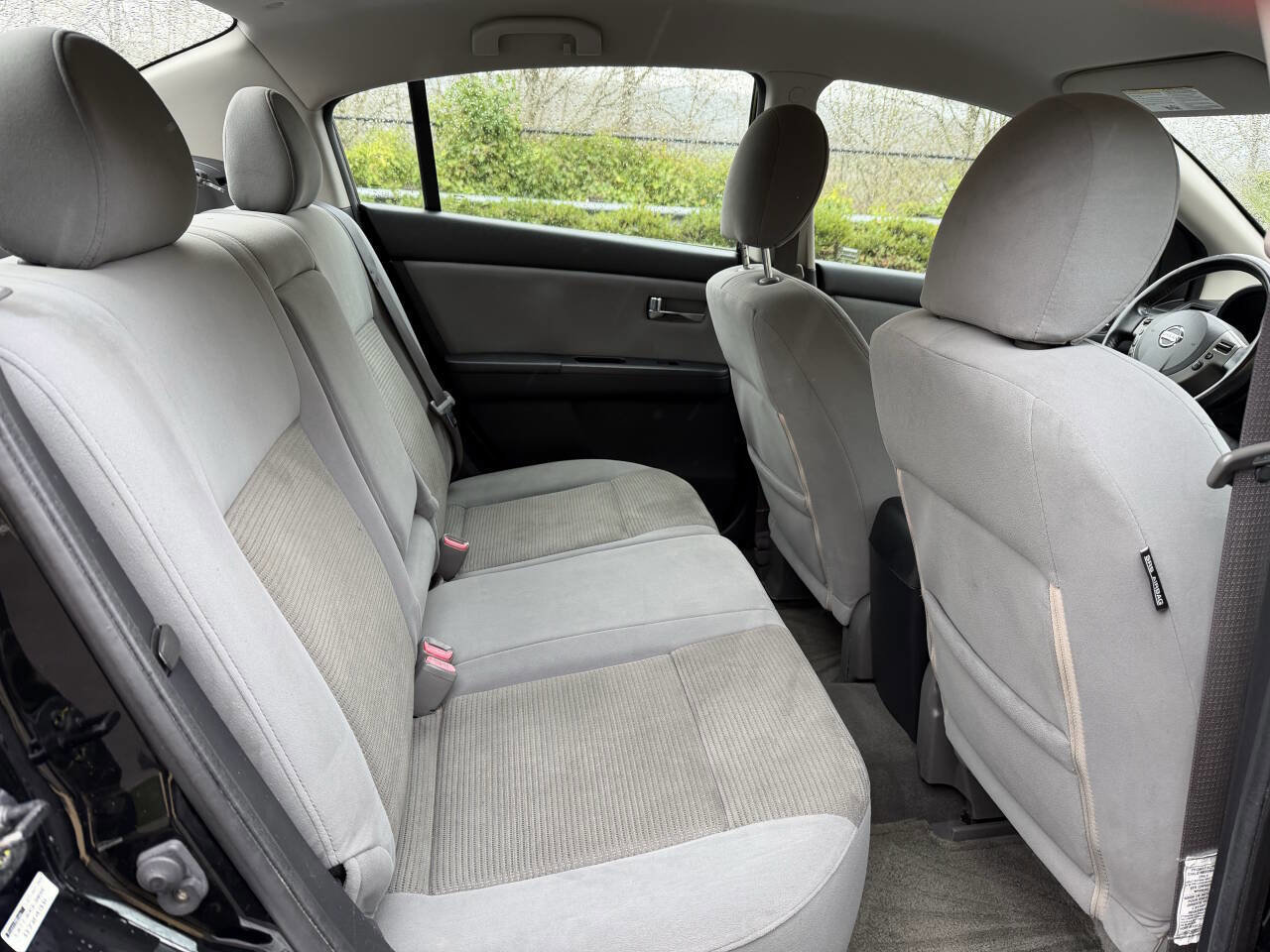 Used 2010 Nissan Sentra 2.0 SR w/ Convenience Pkg image 25