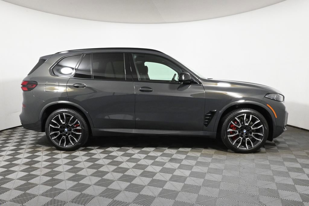Used 2025 BMW X5 M60i w/ Executive Package image 8