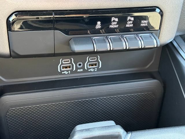 New 2026 RAM 1500 Big Horn w/ Night Edition AWD/4WD image 23