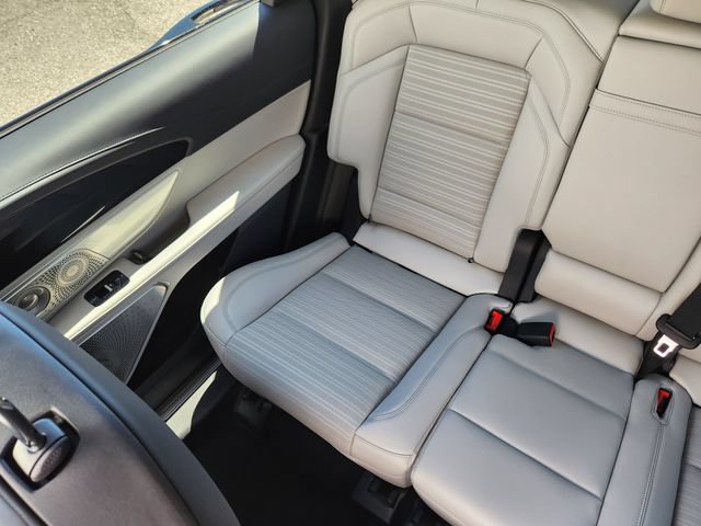 New 2026 Lincoln Nautilus Reserve AWD/4WD image 13