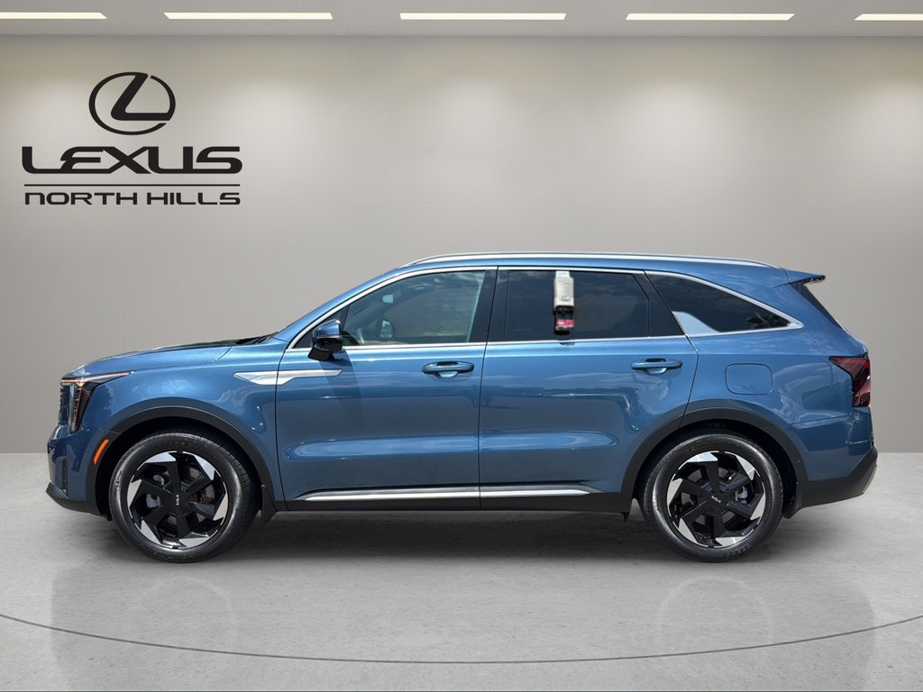 Used 2025 Kia Sorento SX Prestige AWD/4WD image 9