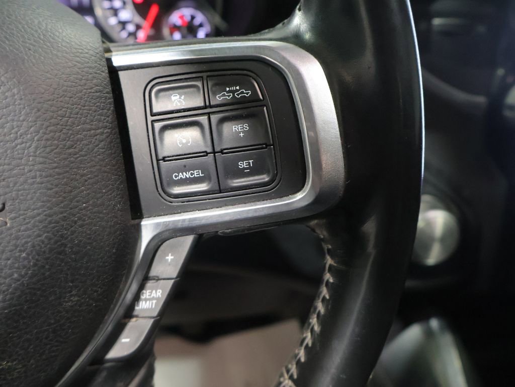 Used 2022 RAM 2500 Laramie AWD/4WD image 38