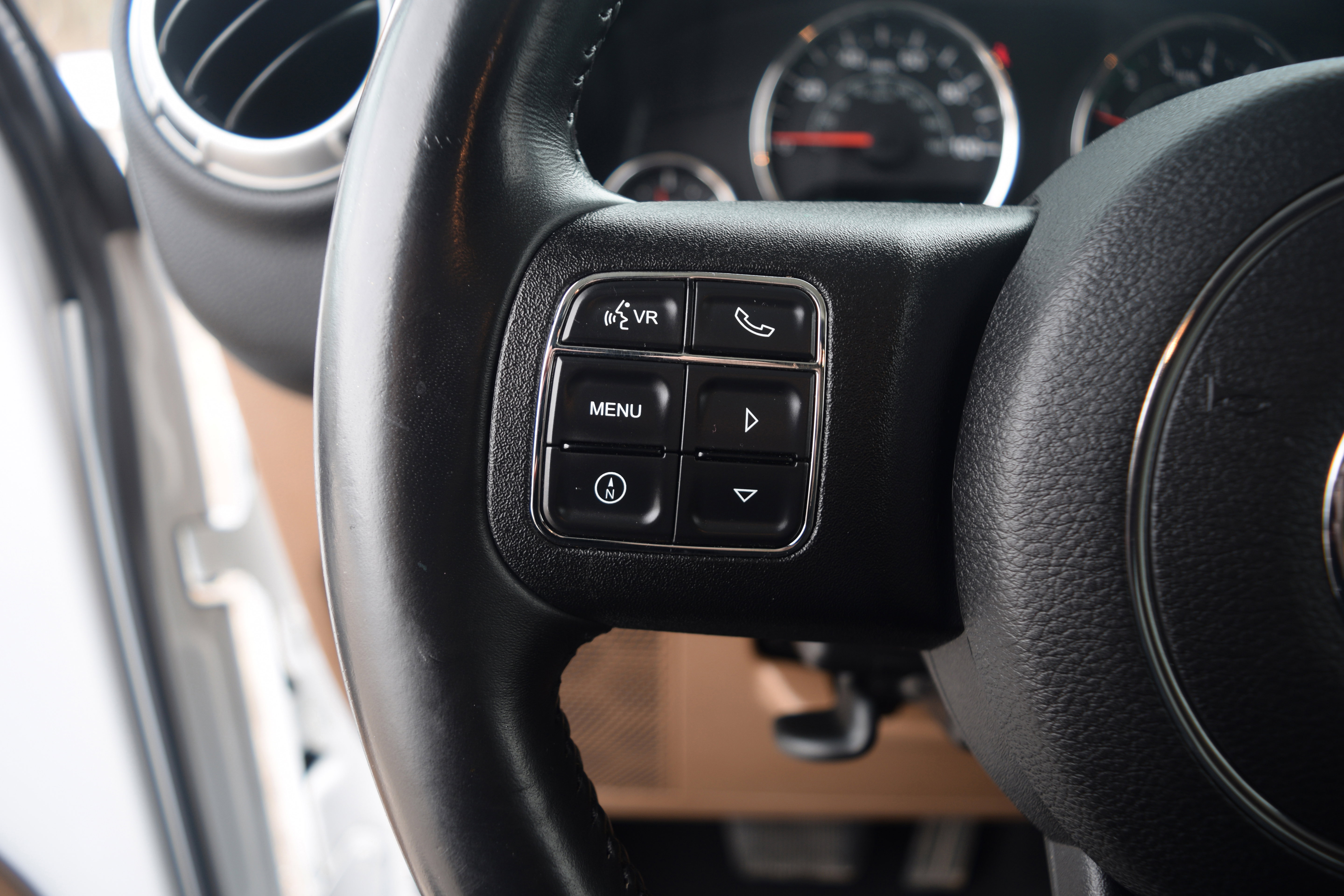 Used 2014 Jeep Wrangler Unlimited Sahara w/ Connectivity Group image 6