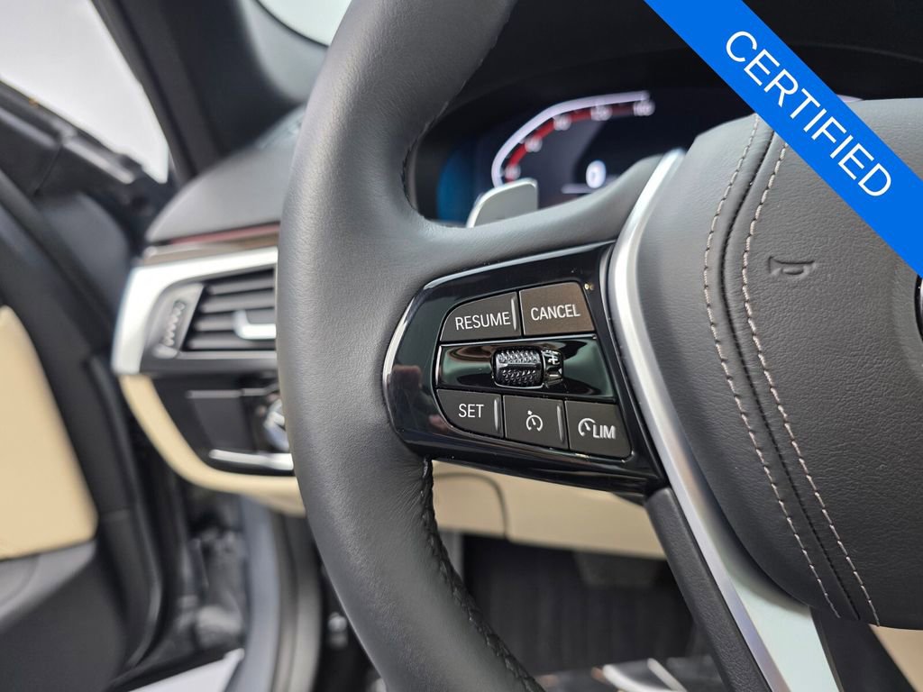 Used 2023 BMW 530i w/ Premium Package image 19
