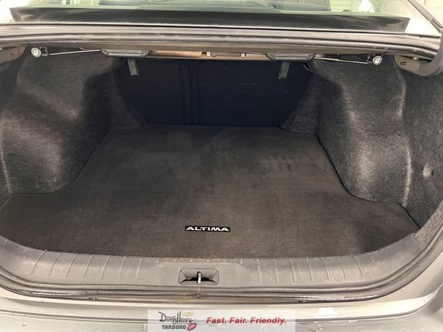 Used 2025 Nissan Altima 2.5 SV FWD image 34