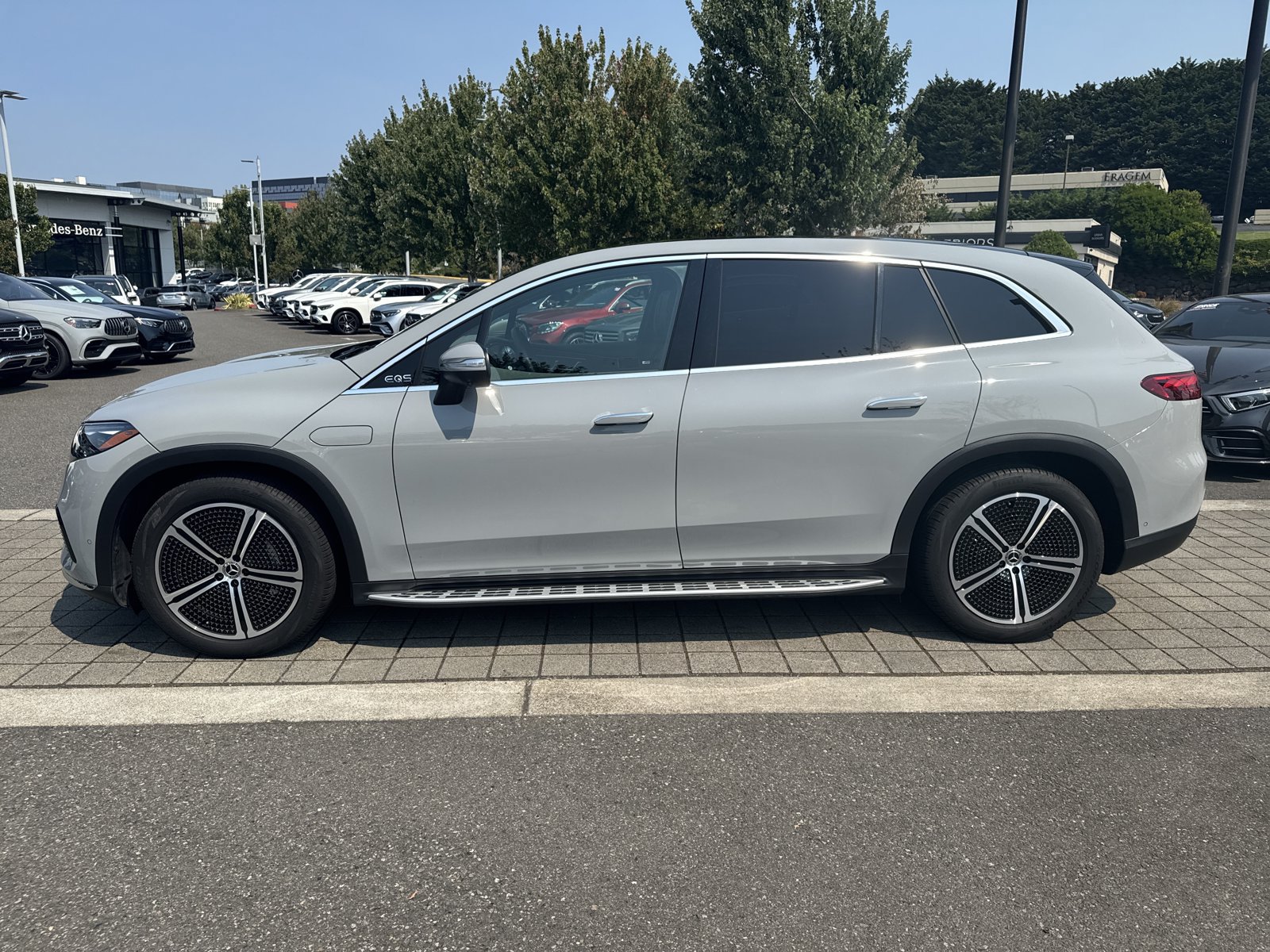Used 2024 Mercedes-Benz EQS 450+ 4MATIC SUV image 8