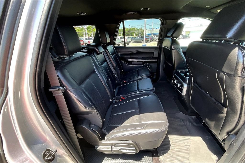 Used 2021 Ford Expedition Max XLT AWD/4WD image 24