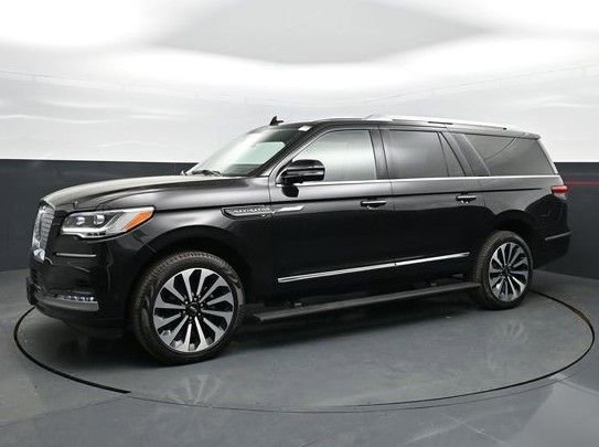 Used 2024 Lincoln Navigator L Reserve AWD/4WD image 1