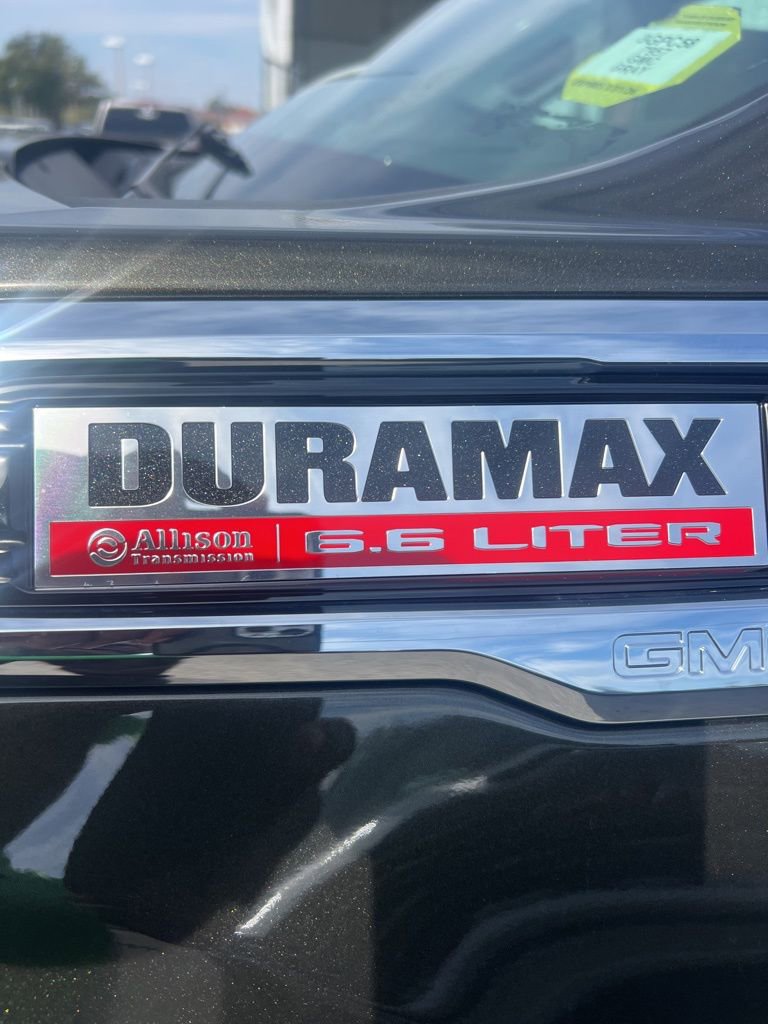 Used 2023 GMC Sierra 2500 Denali image 9