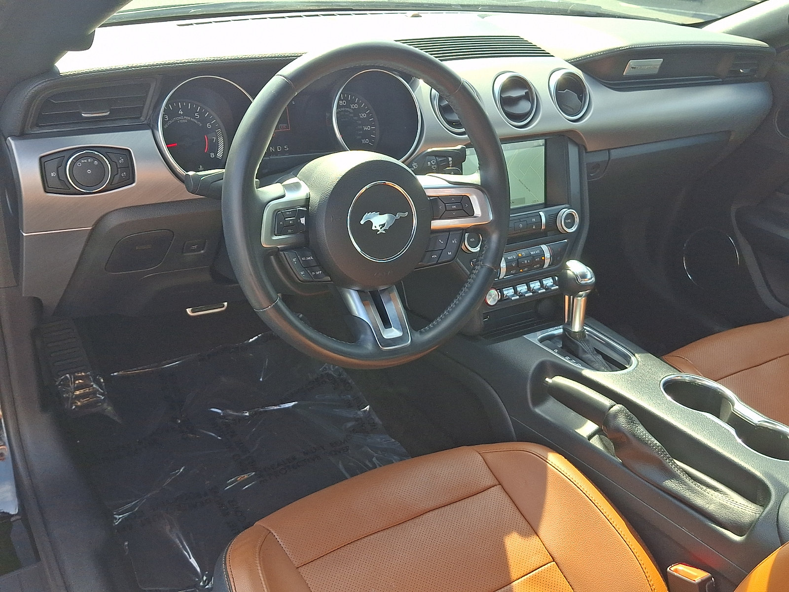 Used 2018 Ford Mustang Premium w/ Pony Package RWD image 15