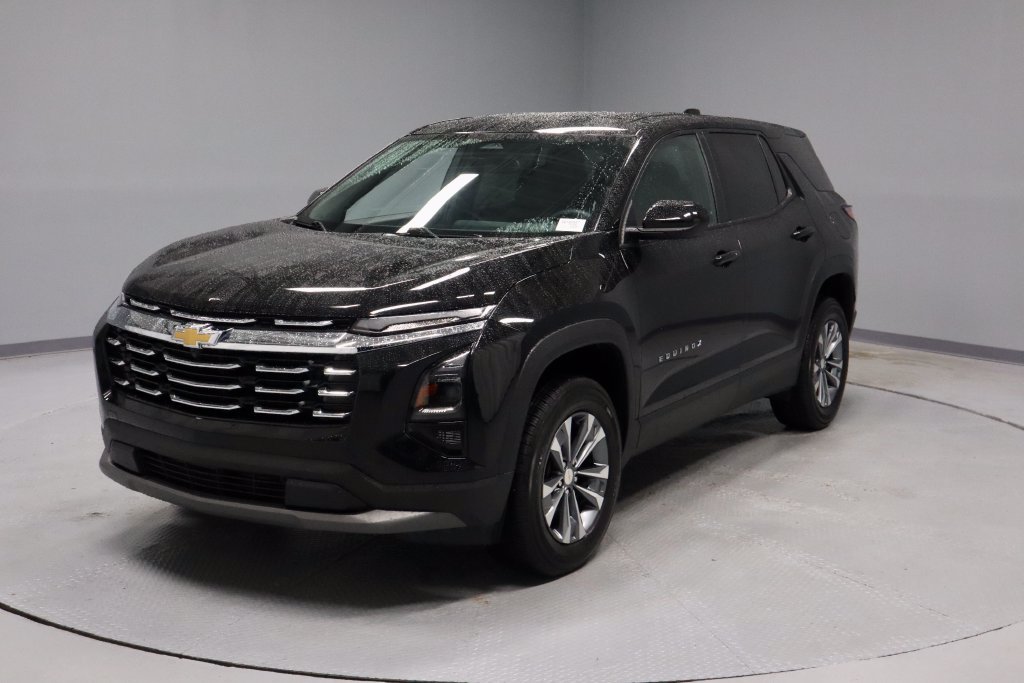 Used 2025 Chevrolet Equinox LT FWD image 7