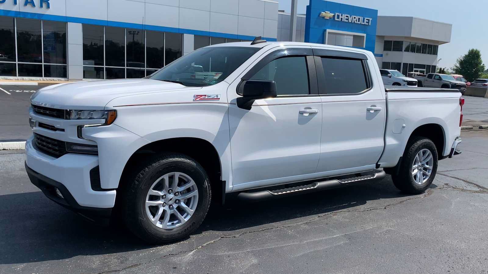 Certified 2022 Chevrolet Silverado 1500 RST AWD/4WD image 4