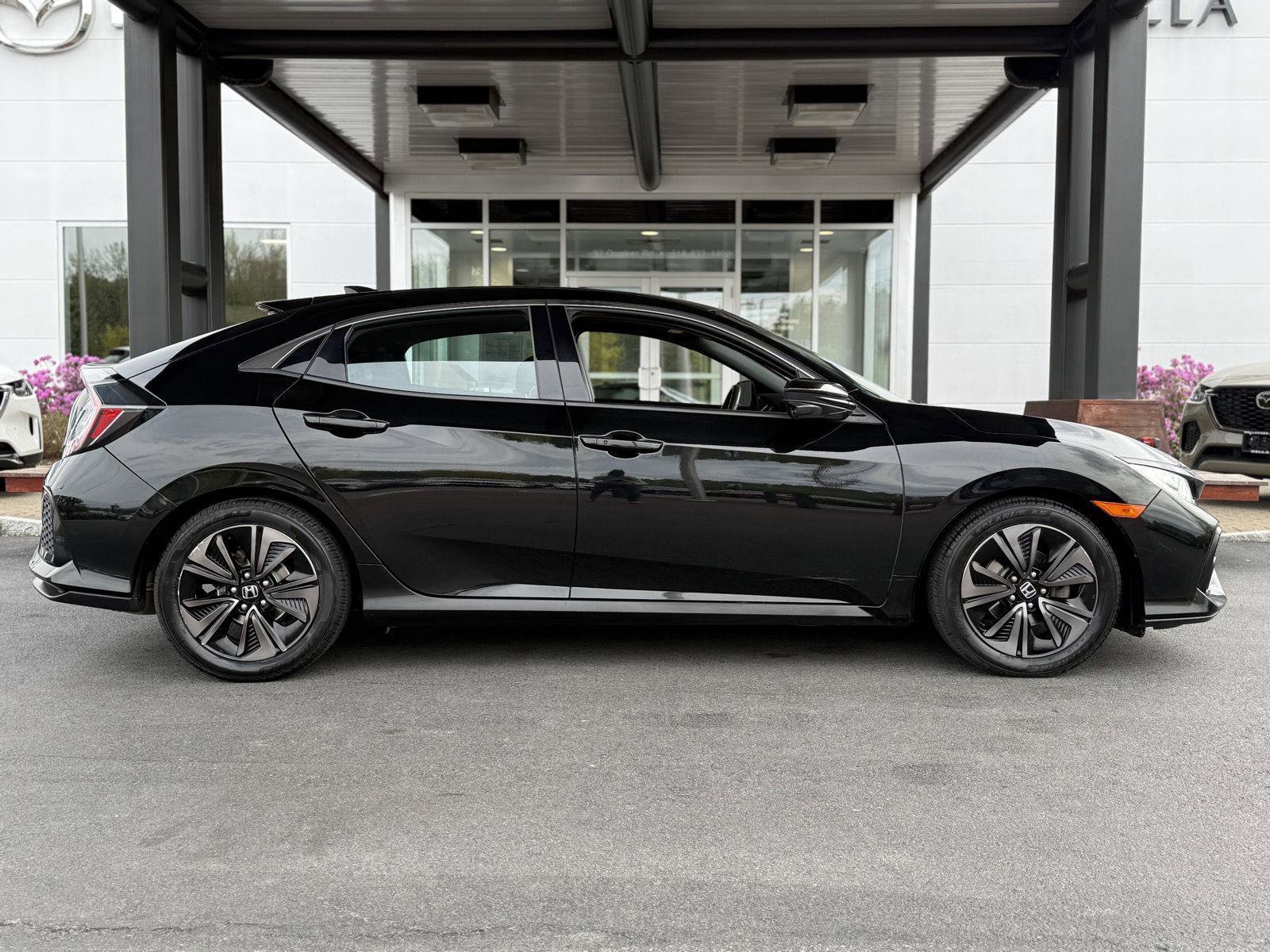 Used 2017 Honda Civic EX-L image 4
