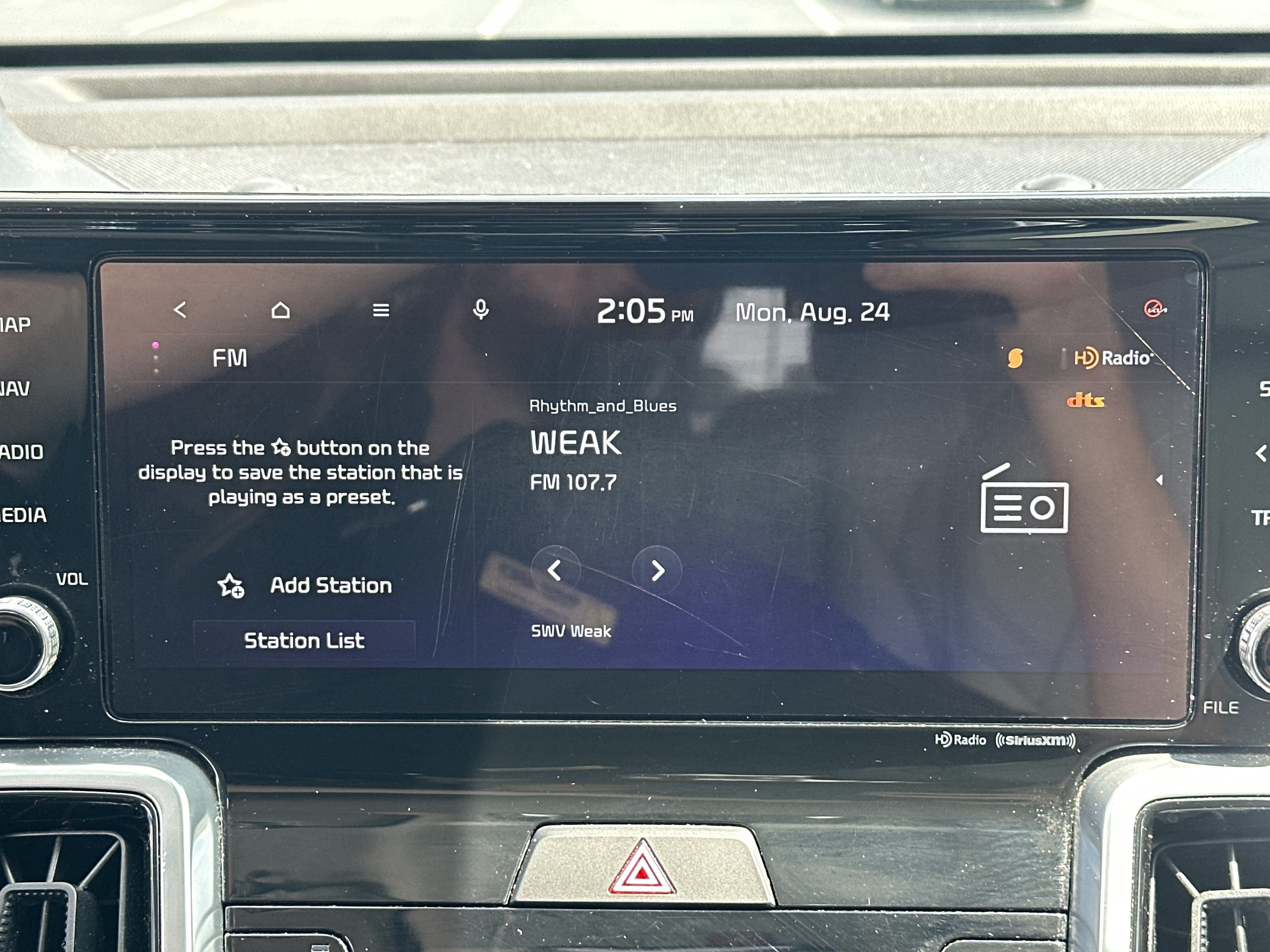 Used 2023 Kia Sorento SX FWD image 23