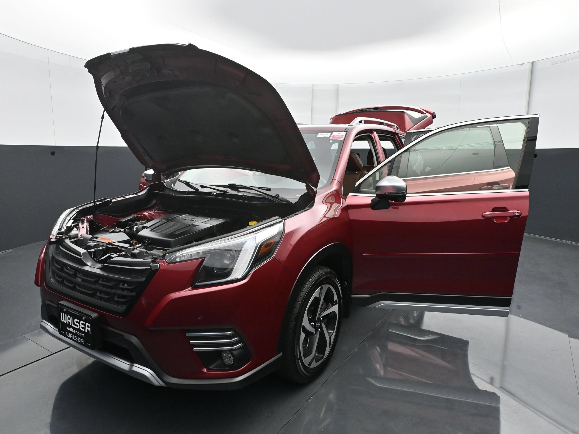 Used 2023 Subaru Forester Touring AWD/4WD image 32