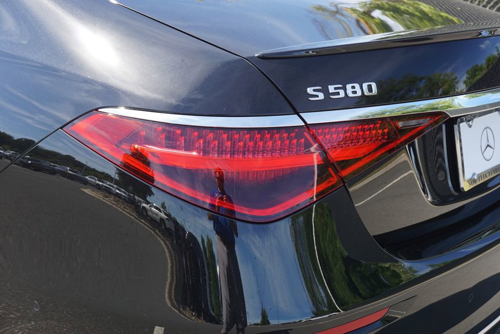 New 2026 Mercedes-Benz S 580 4MATIC Sedan image 17