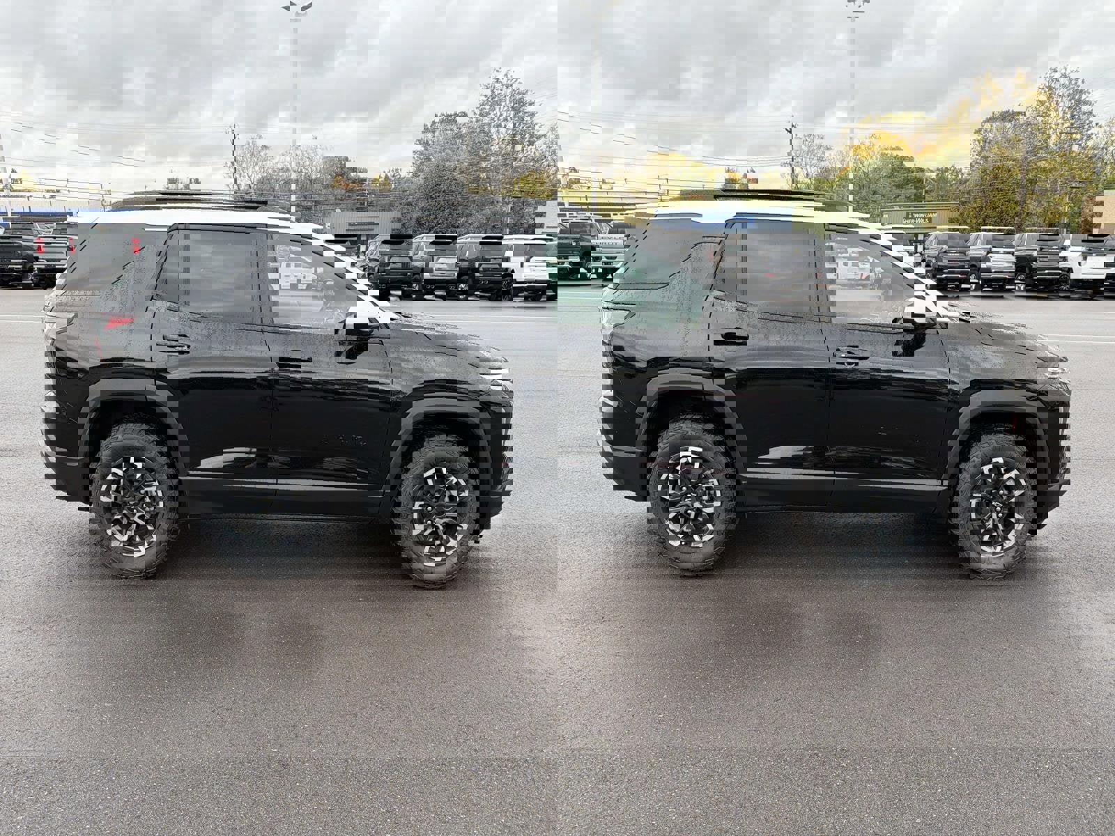 New 2026 Chevrolet Equinox ACTIV w/ Convenience Package III image 15