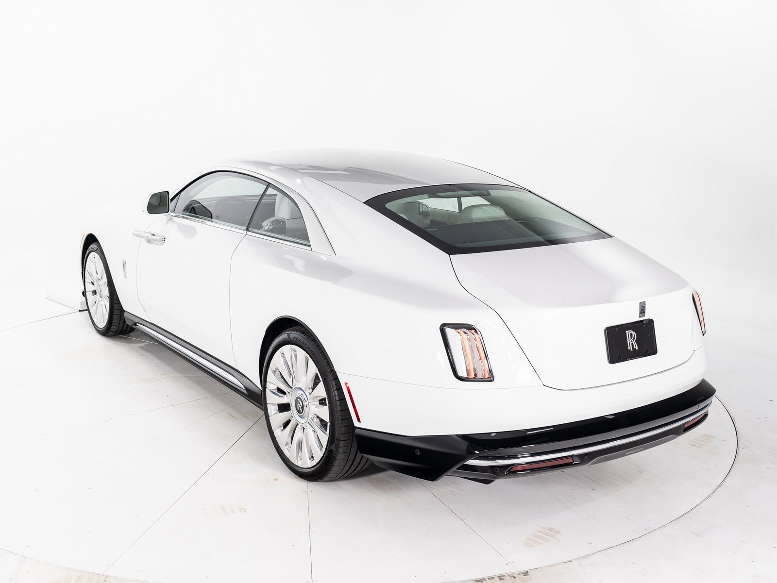 New 2025 Rolls-Royce Spectre w/ Spectre Launch Package image 3