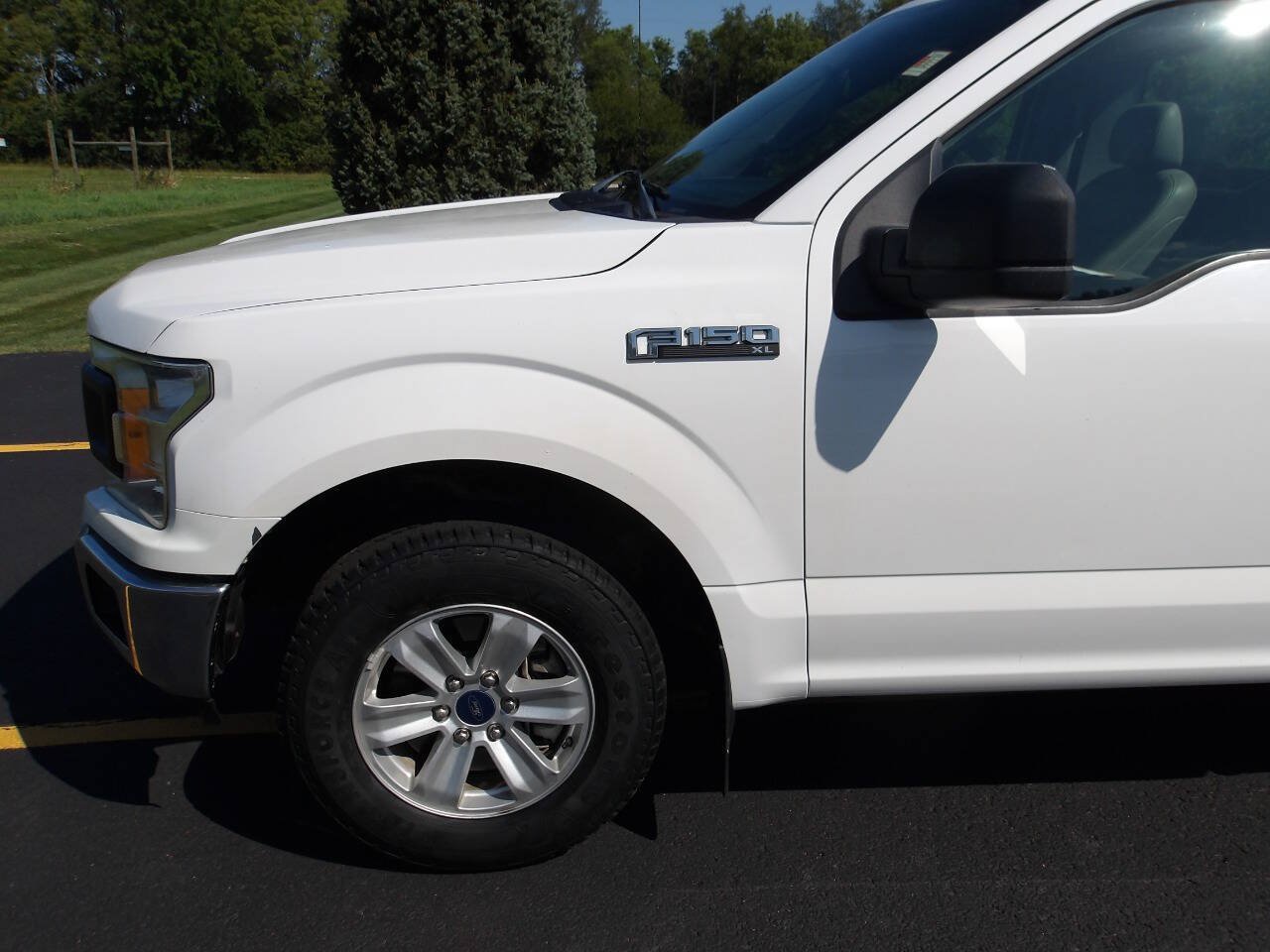 Used 2019 Ford F150 XL w/ Equipment Group 101A Mid RWD image 32