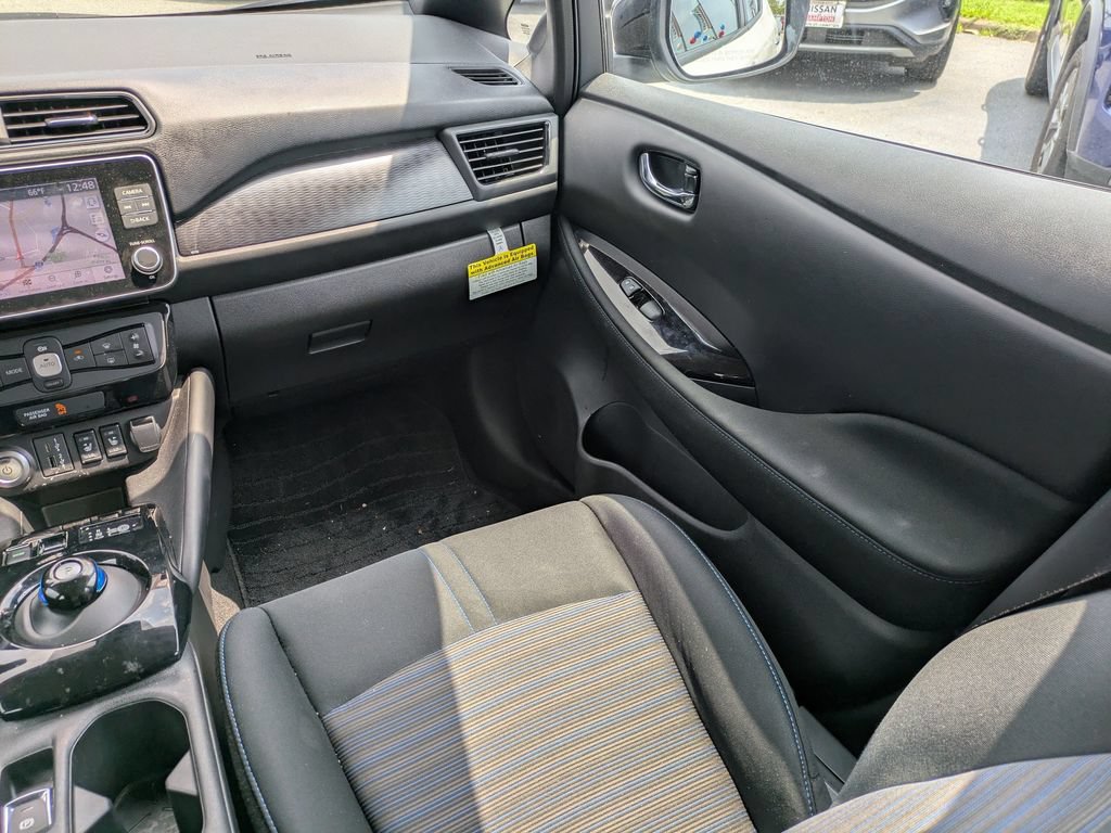 Certified 2024 Nissan Leaf SV Plus FWD image 18