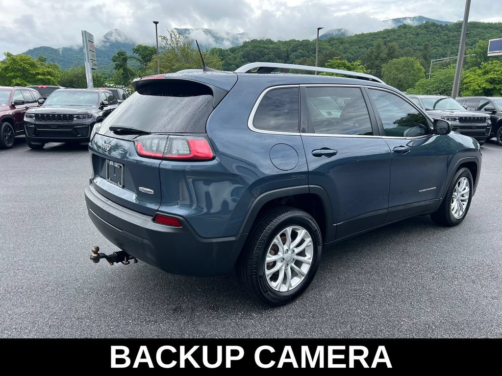Used 2019 Jeep Cherokee Latitude w/ Popular Appearance Group FWD image 5