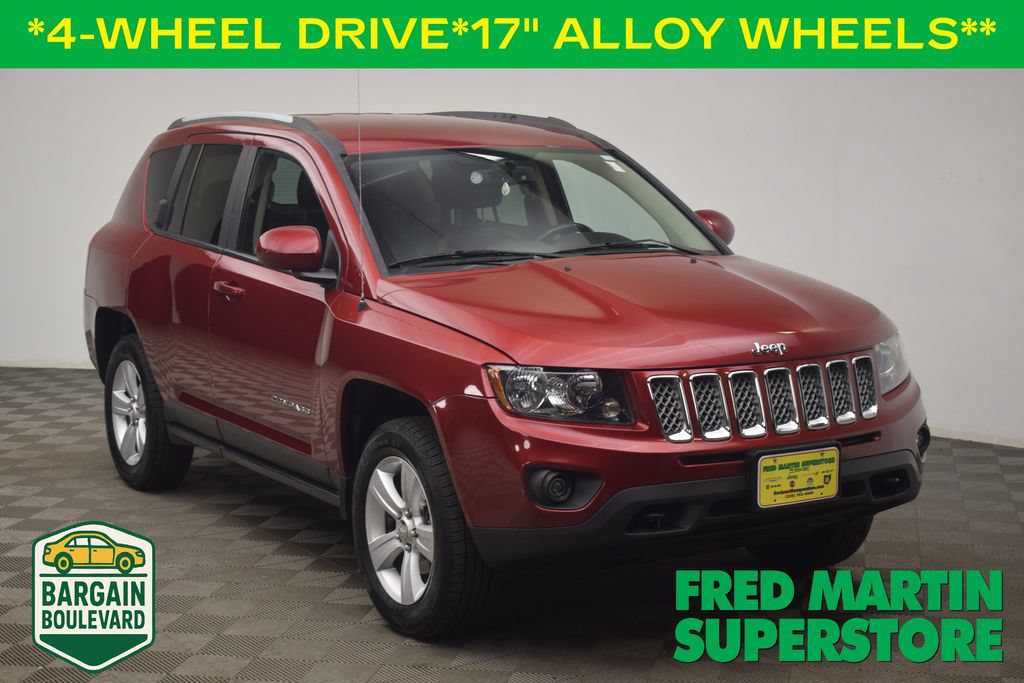 Used 2017 Jeep Compass Latitude AWD/4WD image 1