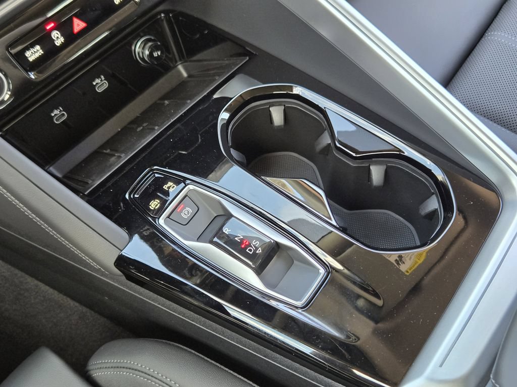 Certified 2025 Audi Q5 Premium Plus AWD/4WD image 25
