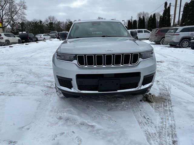 Used 2023 Jeep Grand Cherokee L Laredo AWD/4WD image 8
