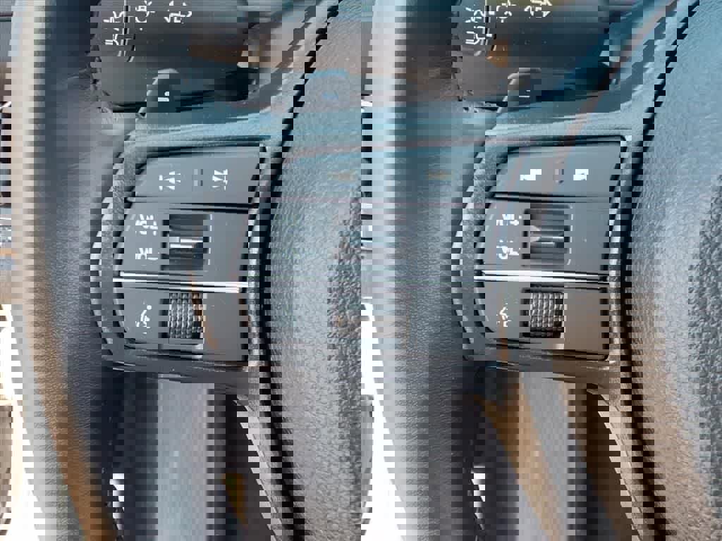 Certified 2024 Honda Accord EX-L image 17