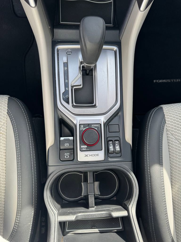 Used 2021 Subaru Forester Premium image 21