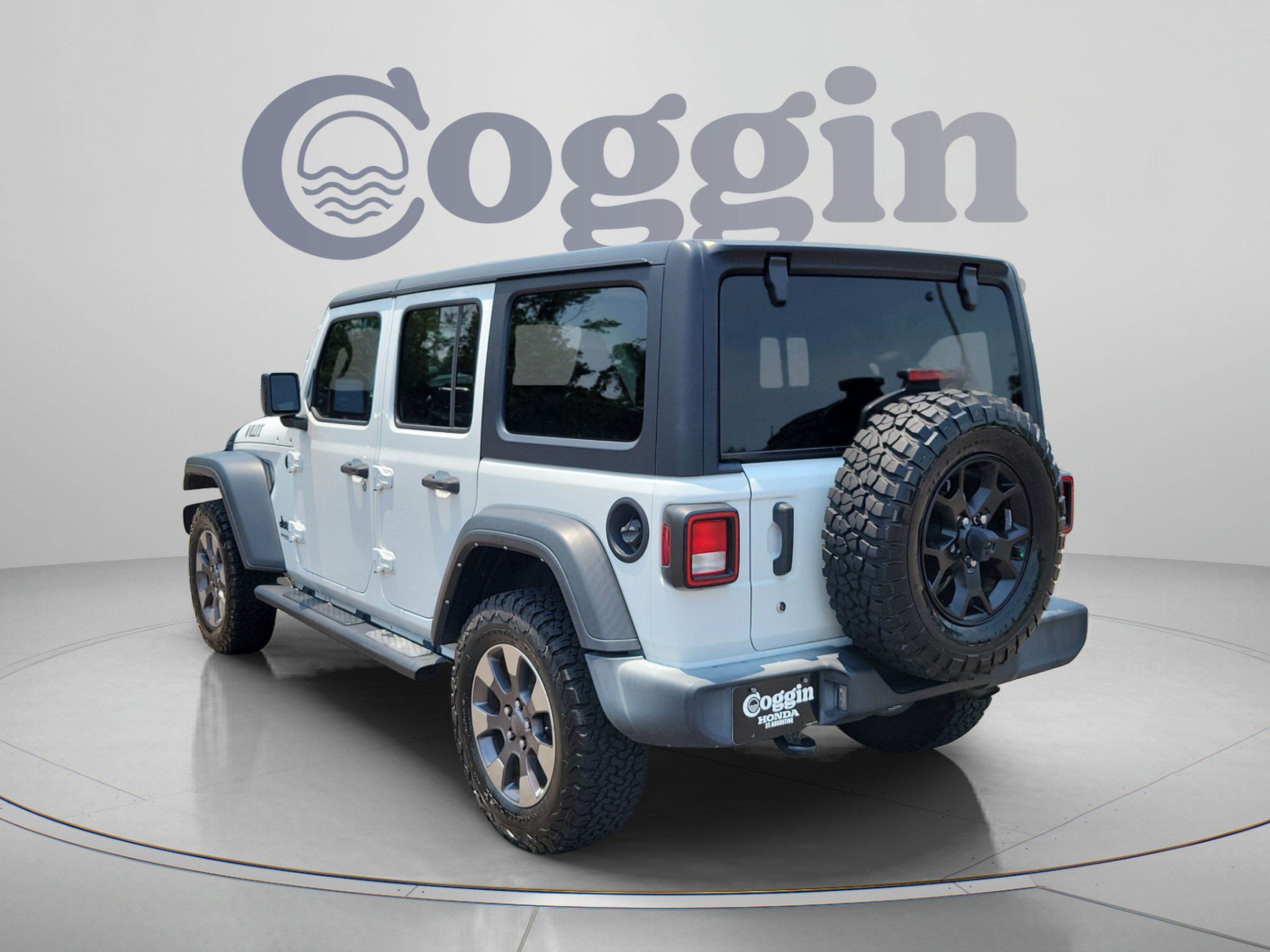 Used 2021 Jeep Wrangler Unlimited Sport AWD/4WD image 3