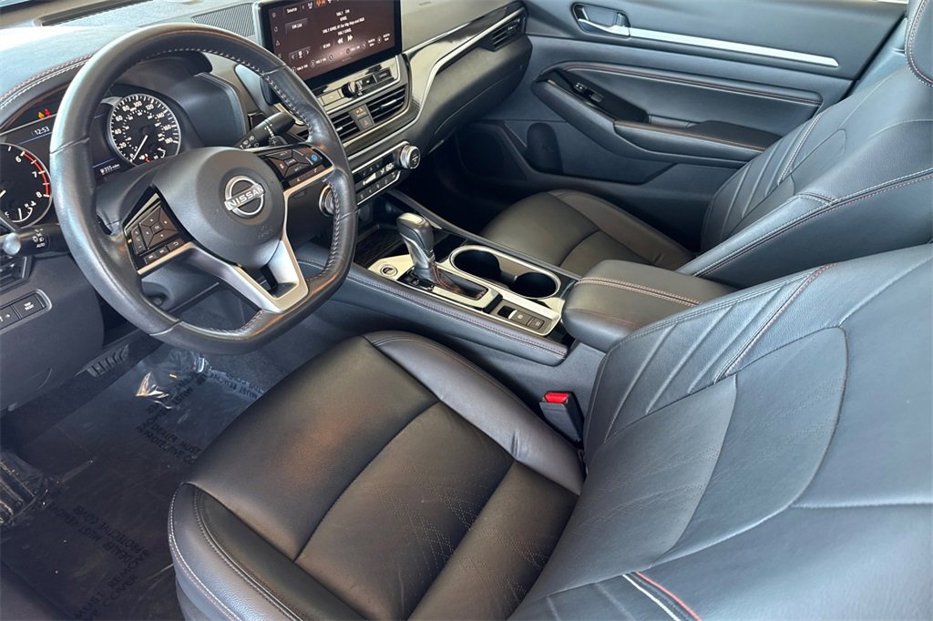 Certified 2023 Nissan Altima 2.0 SR image 11