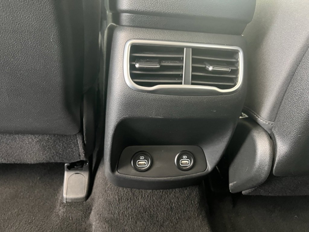 Used 2023 Hyundai Santa Fe SEL image 19