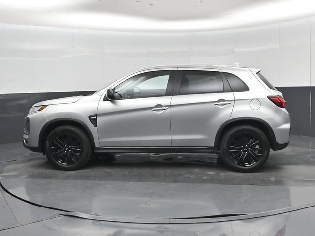 Used 2026 Mitsubishi Outlander Sport LE AWD/4WD image 34