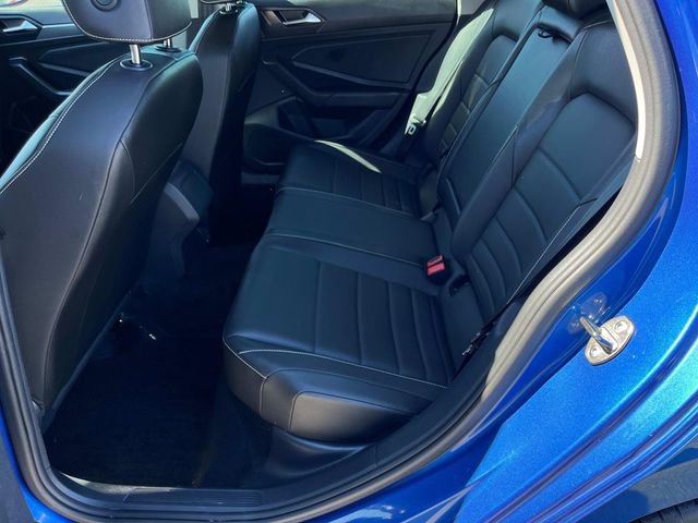 Used 2024 Volkswagen Jetta SE image 6