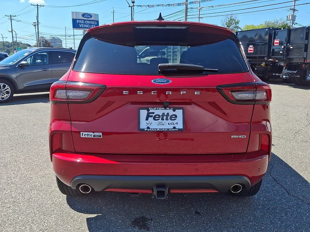 Used 2023 Ford Escape ST-Line Select w/ Tech Pack #2 AWD/4WD image 5