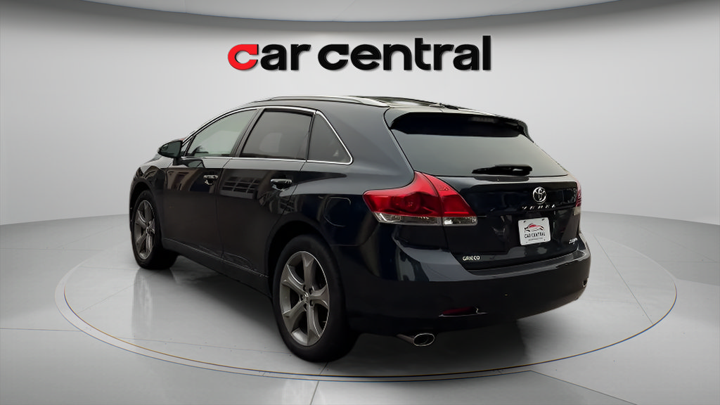 Used 2015 Toyota Venza XLE AWD/4WD image 3