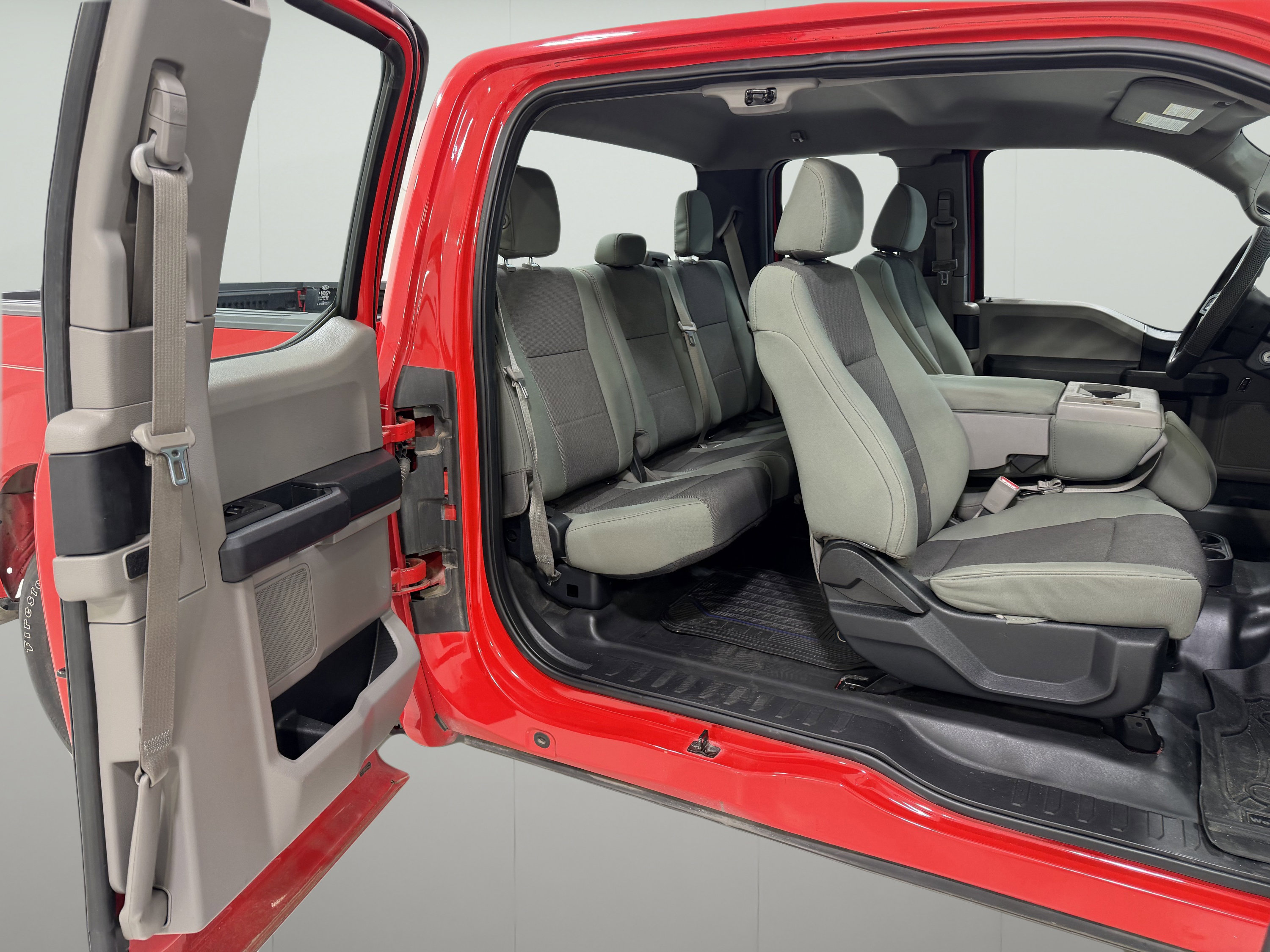 Used 2015 Ford F150 XL w/ Equipment Group 101A Mid RWD image 20
