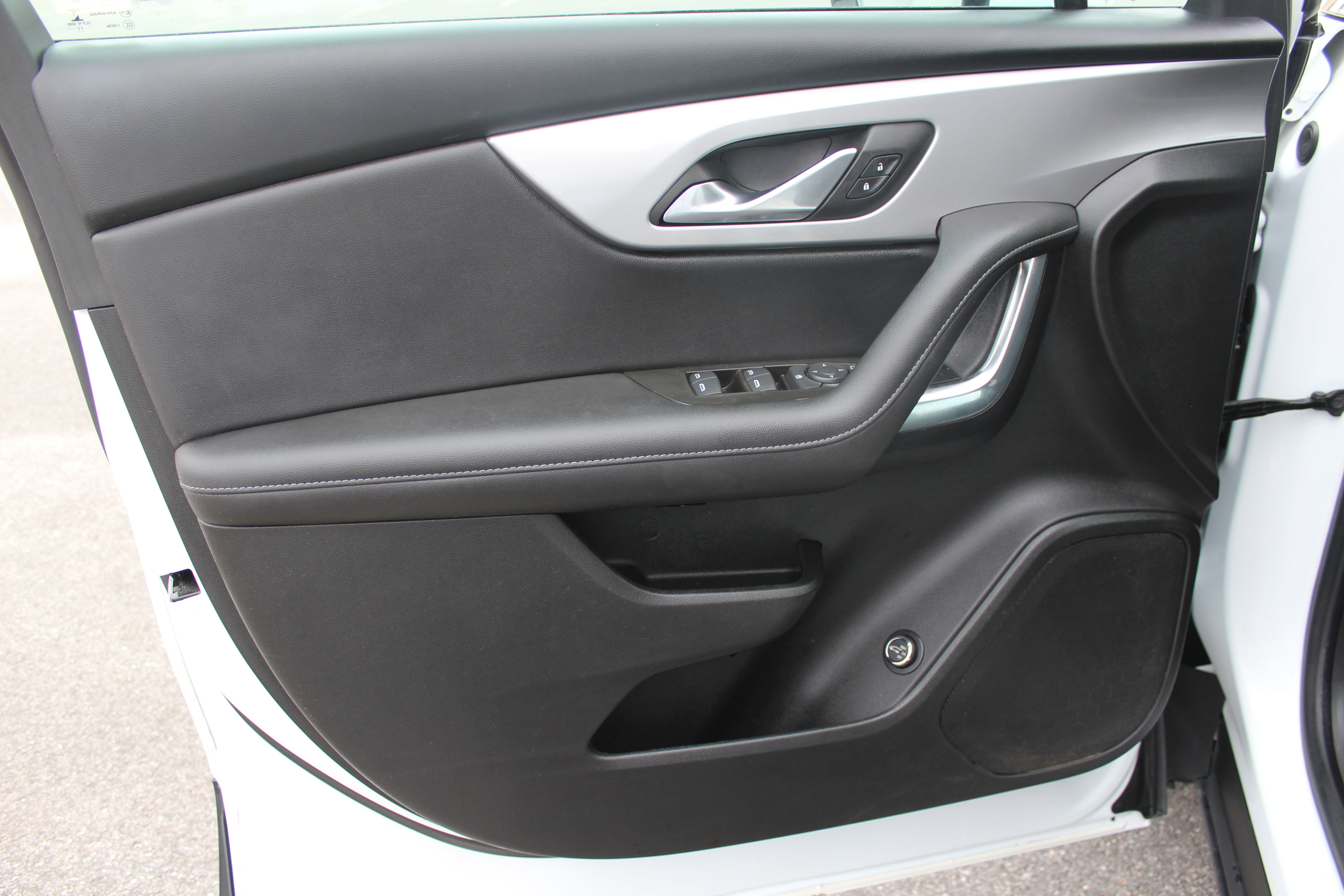 Used 2022 Chevrolet Blazer LT image 29