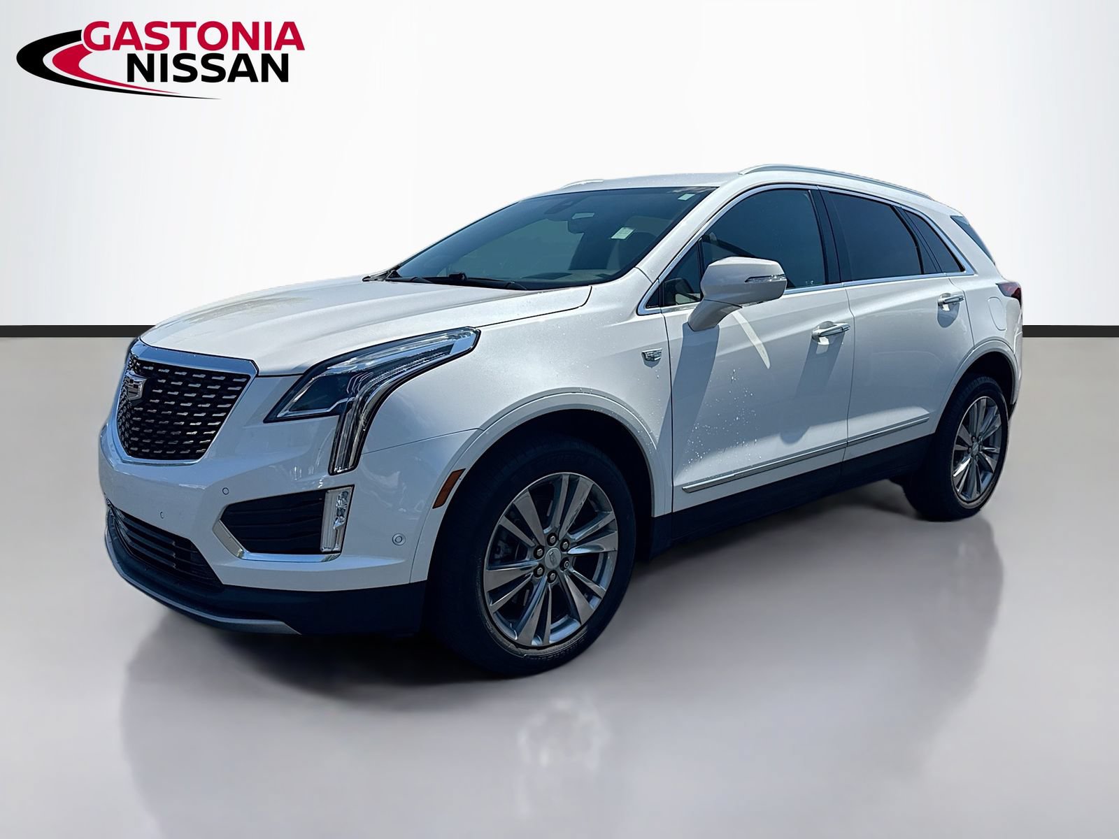 Used 2023 Cadillac XT5 Premium Luxury w/ Technology Package FWD video 3