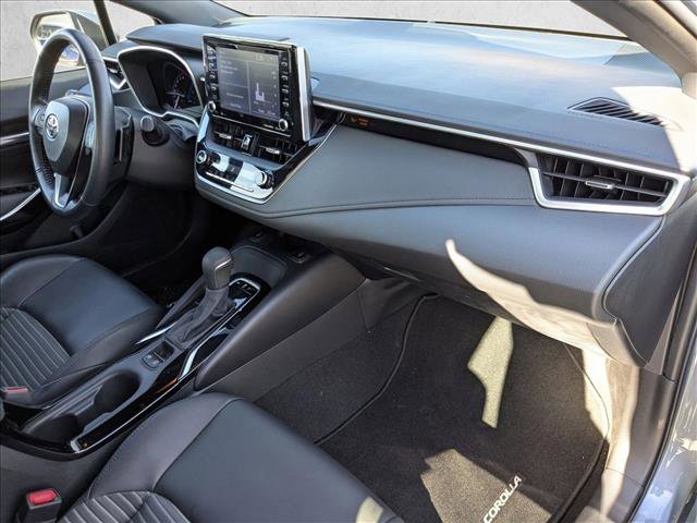 Used 2020 Toyota Corolla XSE image 18