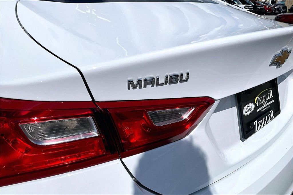Used 2023 Chevrolet Malibu LT FWD image 8
