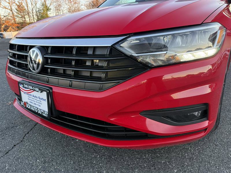 Used 2021 Volkswagen Jetta R-Line image 10