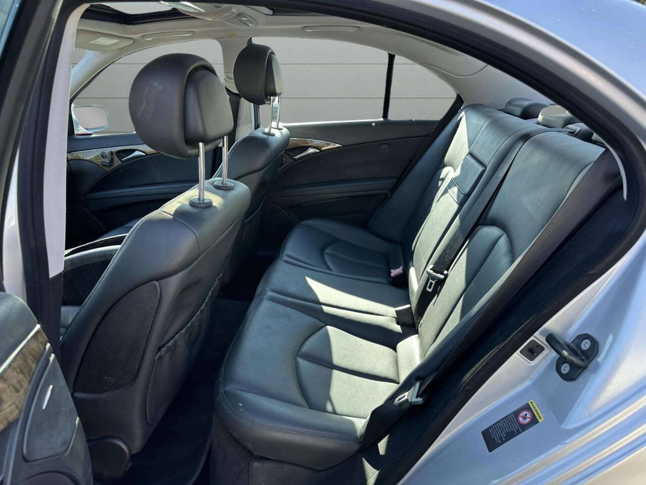 Used 2007 Mercedes-Benz E 350 4MATIC Sedan w/ Premium Pkg 1 image 14
