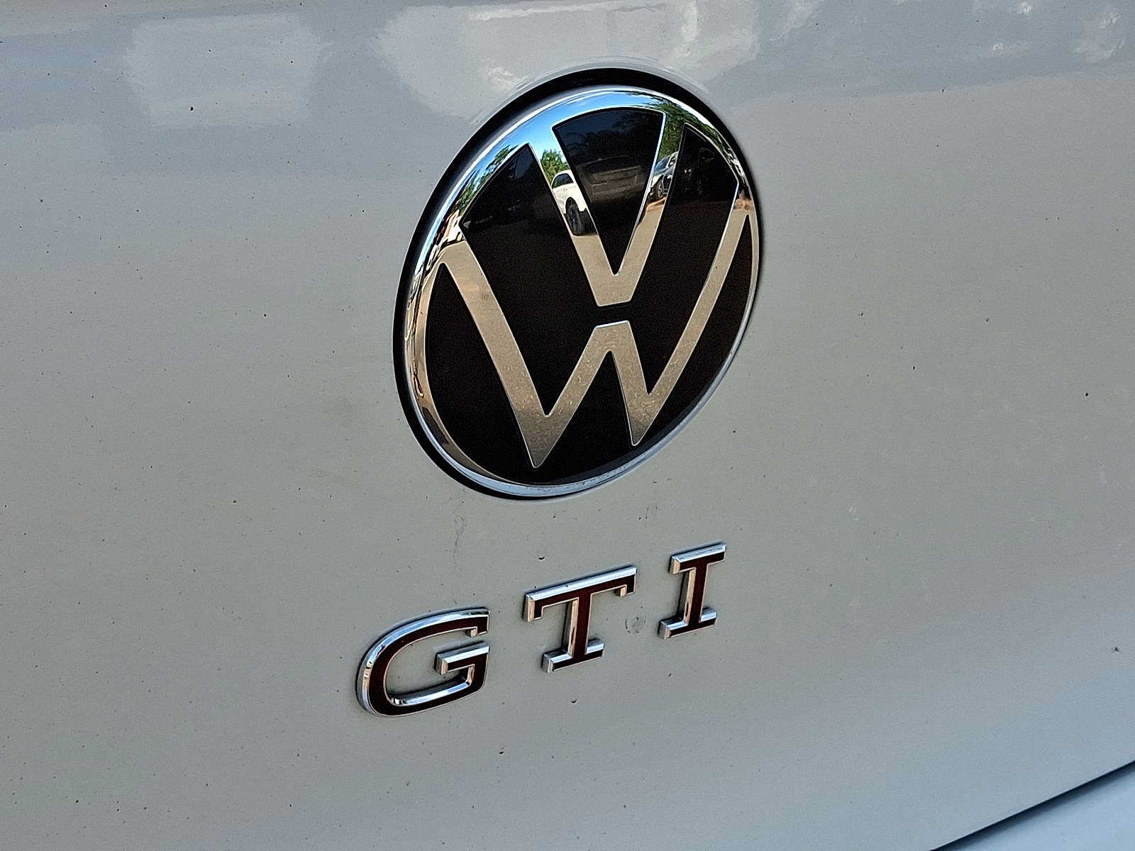 Used 2023 Volkswagen GTI SE FWD image 30