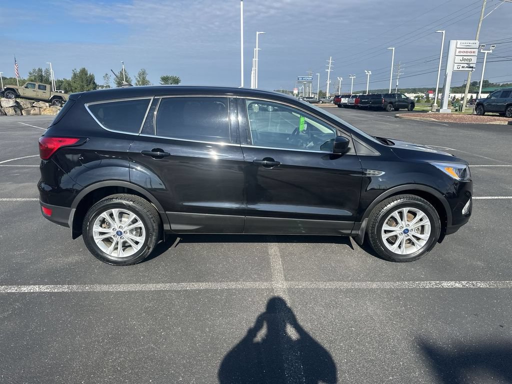 Used 2019 Ford Escape SE AWD/4WD image 9