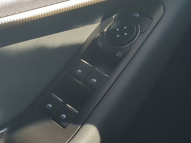 New 2026 Ford Explorer Active RWD image 14